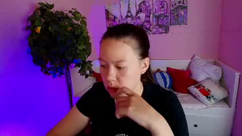 Snapshot of nabi_brown chatting on July 2026 10:32:02 AM NabiBrown online show from July 2026 10:32:02 AM