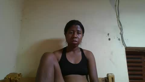 nadiasando online show from November 2025 07:57:01 PM