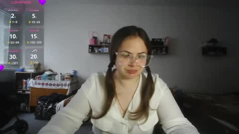Snapshot of nadiiamorgun chatting on May 2026 05:37:01 AM nadiiamorgun online show from May 2026 05:37:01 AM