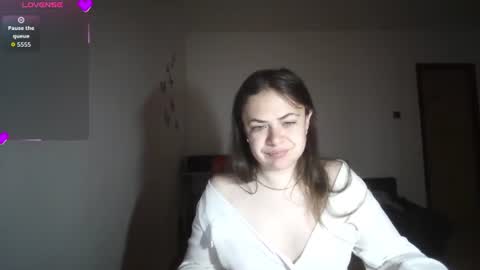 nadiiamorgun online show from June 2026 05:21:01 AM