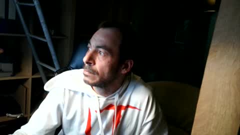 Snapshot of nadine0815 chatting on February 2025 08:56:01 PM Mario online show from February 2025 08:56:01 PM