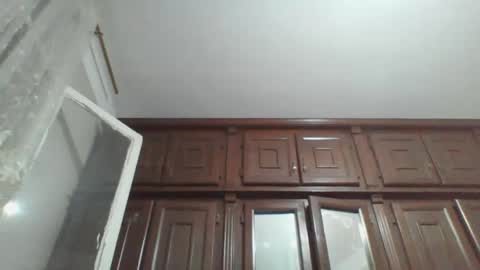 V online show from October 2025 05:03:02 PM