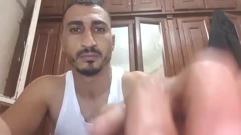 V online show from November 2025 03:58:01 PM