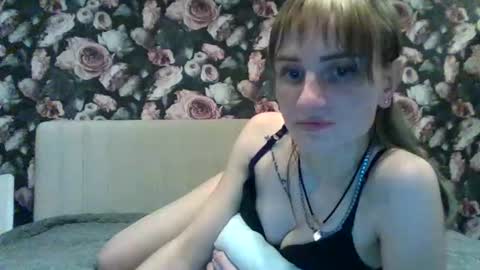 Snapshot of nadjia_sexy chatting on November 2025 10:26:01 PM Nadjia online show from November 2025 10:26:01 PM