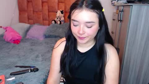 nahia cute     only   online show from November 2025 07:12:01 PM