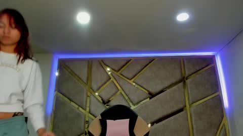 Snapshot of nahia_low chatting on February 2025 03:01:02 AM  Valeria  online show from February 2025 03:01:02 AM