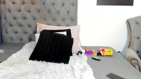 nahirobyy ebonyy online show from December 2025 06:47:01 PM