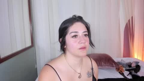 Snapshot of nahomi_sweett chatting on November 2025 11:08:02 AM Nahomi online show from November 2025 11:08:02 AM