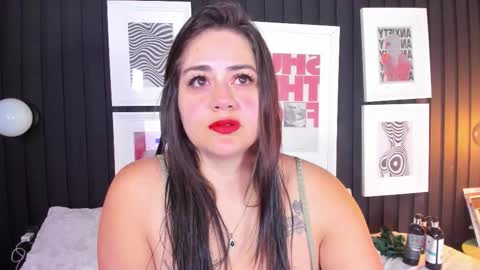 Snapshot of nahomi_sweett chatting on February 2026 10:44:02 AM Nahomi online show from February 2026 10:44:02 AM