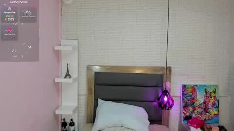   SHELBY   online show from November 2025 12:05:01 PM