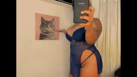 Snapshot of nahomy_hancook chatting on November 2025 01:27:01 AM nahomy_hancook online show from November 2025 01:27:01 AM