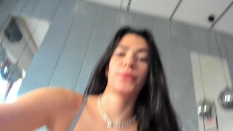 Naila online show from December 2024 10:02:02 AM