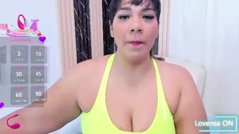 Snapshot of nailha1 chatting on June 2026 09:29:01 PM Nailha online show from June 2026 09:29:01 PM