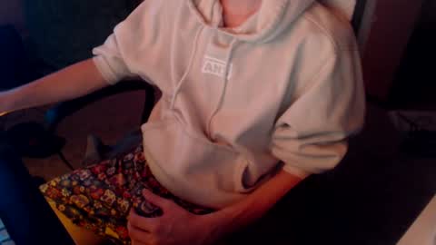 Snapshot of naj8 chatting on September 2025 04:46:02 AM Drew online show from September 2025 04:46:02 AM