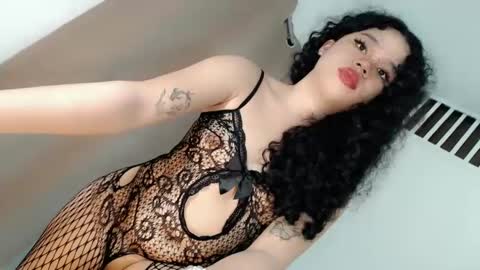 naked_weapon1 online show from December 2024 07:42:02 PM