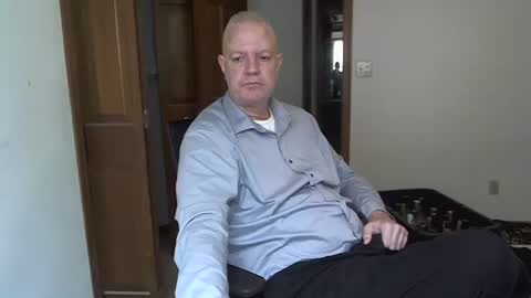 Snapshot of nakedilmale chatting on April 2026 08:37:02 PM Tip 100 for my full real name online show from April 2026 08:37:02 PM
