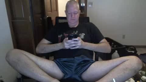 Snapshot of nakedilmale chatting on May 2026 10:50:03 PM Tip 100 for my full real name online show from May 2026 10:50:03 PM