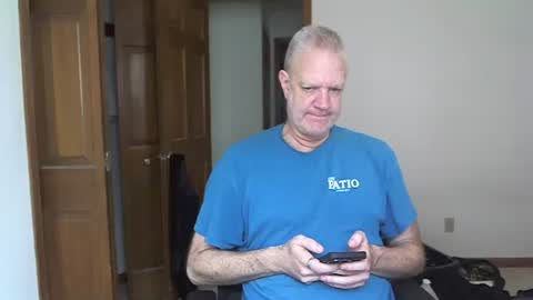 Snapshot of nakedilmale chatting on May 2026 07:31:01 PM Tip 100 for my full real name online show from May 2026 07:31:01 PM