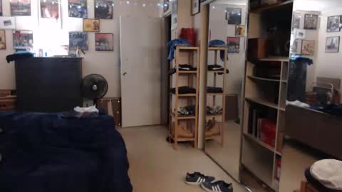 nakedmonkey online show from December 2024 02:25:01 AM