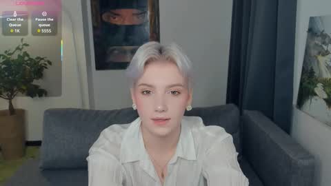 Kate online show from October 2025 11:41:02 AM