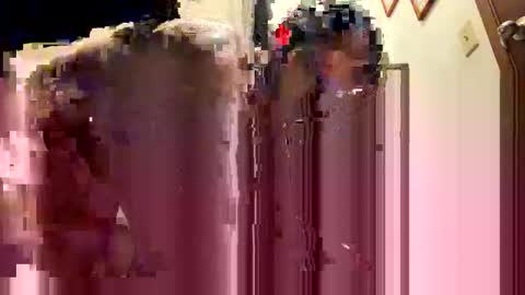 Snapshot of naluboi2lit chatting on May 2026 06:42:01 AM naluboi2lit online show from May 2026 06:42:01 AM