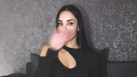 Lady online show from March 2026 06:55:02 PM