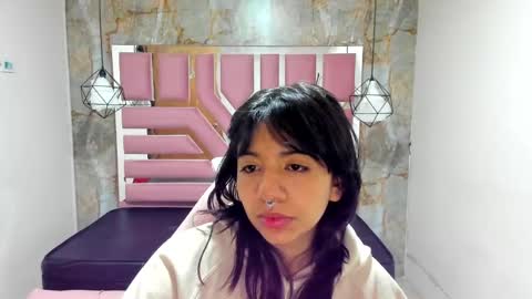 nami_usagi online show from January 2025 11:10:02 AM