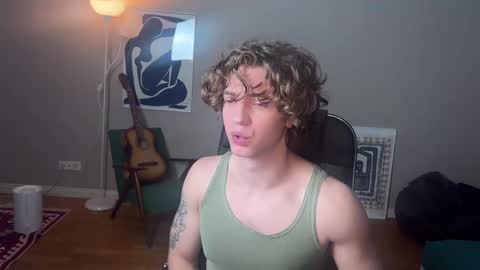 Snapshot of namiraaxel chatting on January 2025 08:04:01 PM Georges online show from January 2025 08:04:01 PM