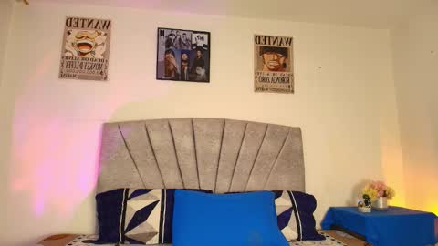 NamiThompson online show from November 2025 12:10:02 AM