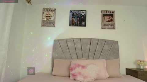 NamiThompson online show from March 2026 11:21:02 PM