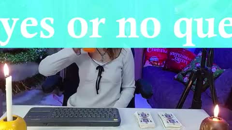 nana online show from December 2025 07:42:02 PM