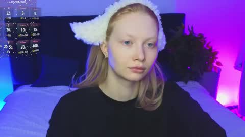 Snapshot of nanami_v02 chatting on February 2025 02:31:01 AM Maeve online show from February 2025 02:31:01 AM
