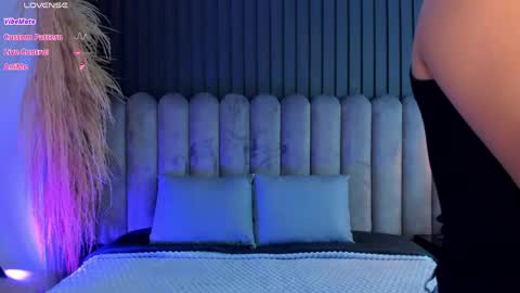 Snapshot of nanda_vixen_ chatting on May 2026 11:10:02 PM Nanda online show from May 2026 11:10:02 PM