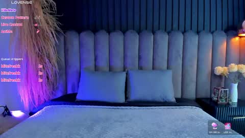Snapshot of nanda_vixen_ chatting on May 2026 11:45:02 PM Nanda online show from May 2026 11:45:02 PM