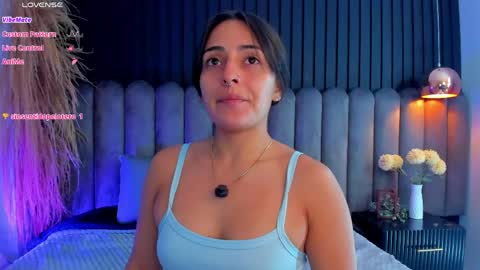 Snapshot of nanda_vixen_ chatting on May 2026 11:50:02 AM Nanda online show from May 2026 11:50:02 AM