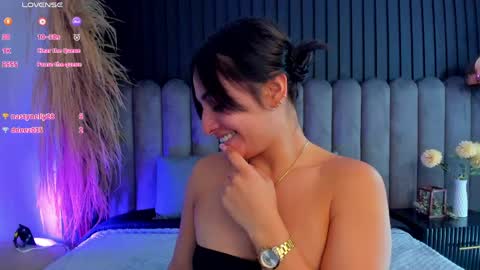 Snapshot of nanda_vixen_ chatting on May 2026 11:55:02 PM Nanda online show from May 2026 11:55:02 PM