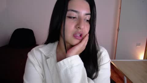 Snapshot of nani_gutierrez chatting on April 2026 09:20:02 PM Nani online show from April 2026 09:20:02 PM