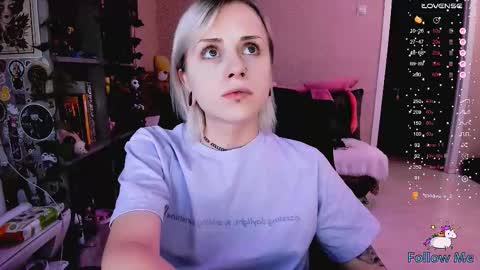 Monday-Friday 12-4 AM and 6-9 AM New York time online show from January 2026 08:10:02 PM