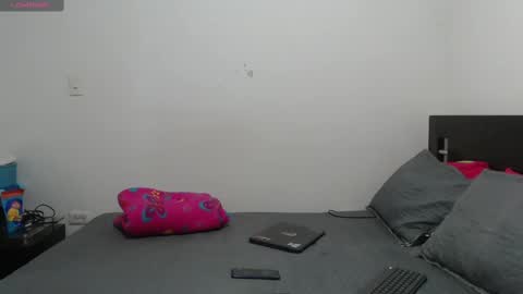 Snapshot of nanna_and_balder2 chatting on February 2025 12:14:01 AM nanna_and_balder2 online show from February 2025 12:14:01 AM