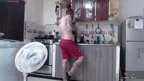 Snapshot of nanna_and_balder2 chatting on March 2025 09:09:02 PM nanna_and_balder2 online show from March 2025 09:09:02 PM