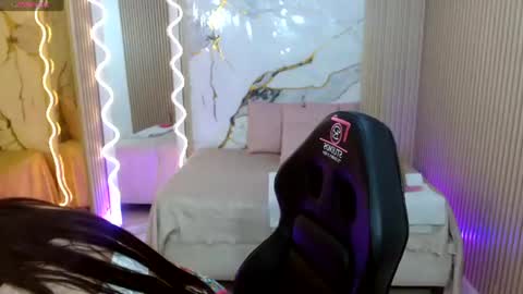 Snapshot of nanni_tay chatting on June 2026 07:35:02 PM Nanni online show from June 2026 07:35:02 PM