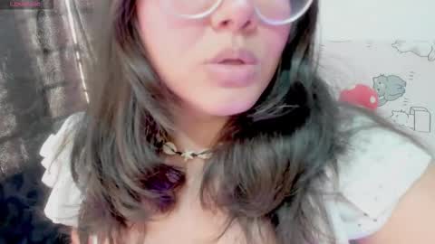 Snapshot of naoko_uwu chatting on December 2025 10:15:02 PM Naoko online show from December 2025 10:15:02 PM