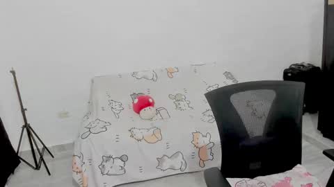 Snapshot of naoko_uwu chatting on January 2026 01:10:02 AM Naoko online show from January 2026 01:10:02 AM