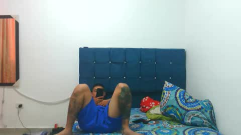 Mia online show from March 2026 11:00:02 PM