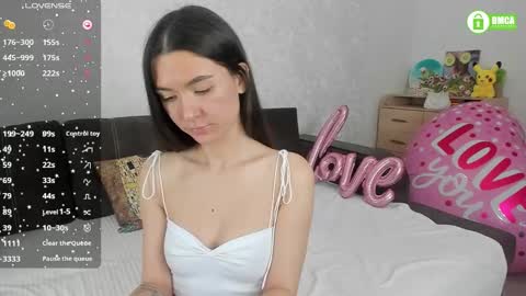 Naomi online show from February 2025 04:42:02 PM