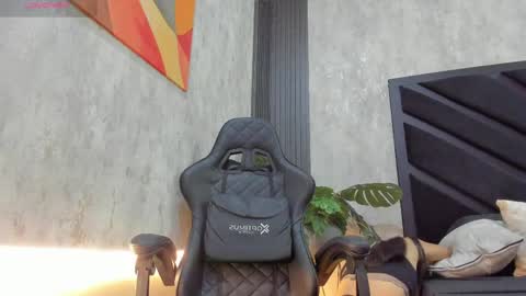 Snapshot of naomi_viper_ chatting on June 2026 11:34:02 AM Naomi online show from June 2026 11:34:02 AM