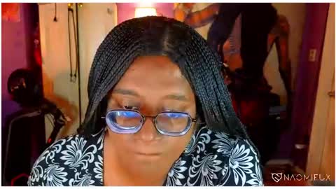 Snapshot of naomifux chatting on June 2026 07:12:01 PM Naomi online show from June 2026 07:12:01 PM