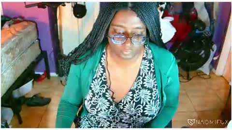 Snapshot of naomifux chatting on August 2026 02:13:02 AM Naomi online show from August 2026 02:13:02 AM
