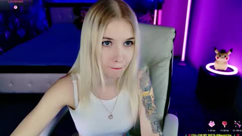 naomihita online show from February 2026 05:18:01 PM