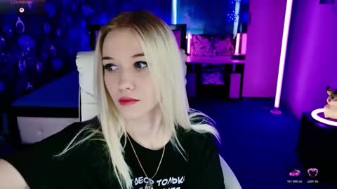 naomihita online show from February 2026 08:53:01 AM